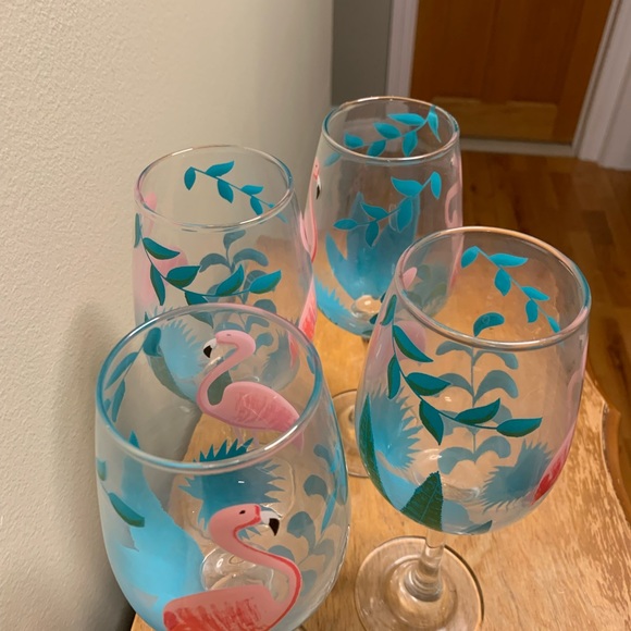 Flamingo set of 4 wine glasses - Picture 5 of 5